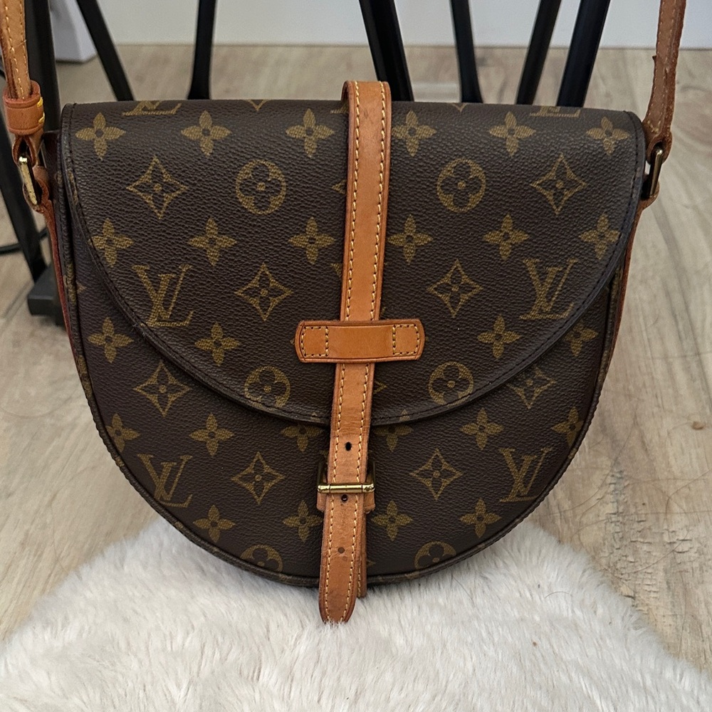 Authentic Louis Vuitton Monogram Tan and Brown Crossbody Bag